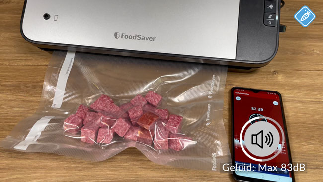 Foodsaver-2190-vacumeren-salami-blokjes