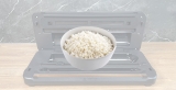 Ongekookte rijst tot 10 jaar bewaren dankzij vacuümverpakking